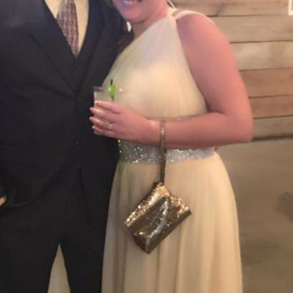 Yellow dress - Picture 3 of 4